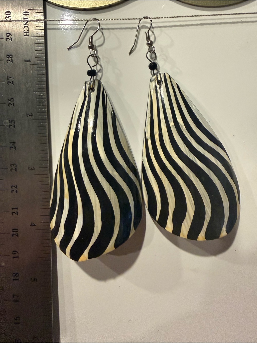 Black & Cream Striped Teardrop painted bone Earrings - Women Accessories
